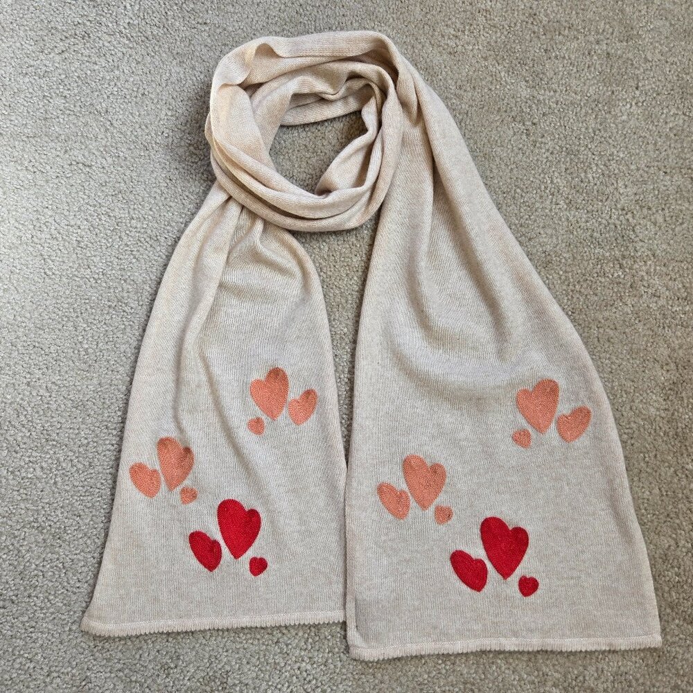 100% Cashmere Embroidered Heart Scarf Aviva Stanoff